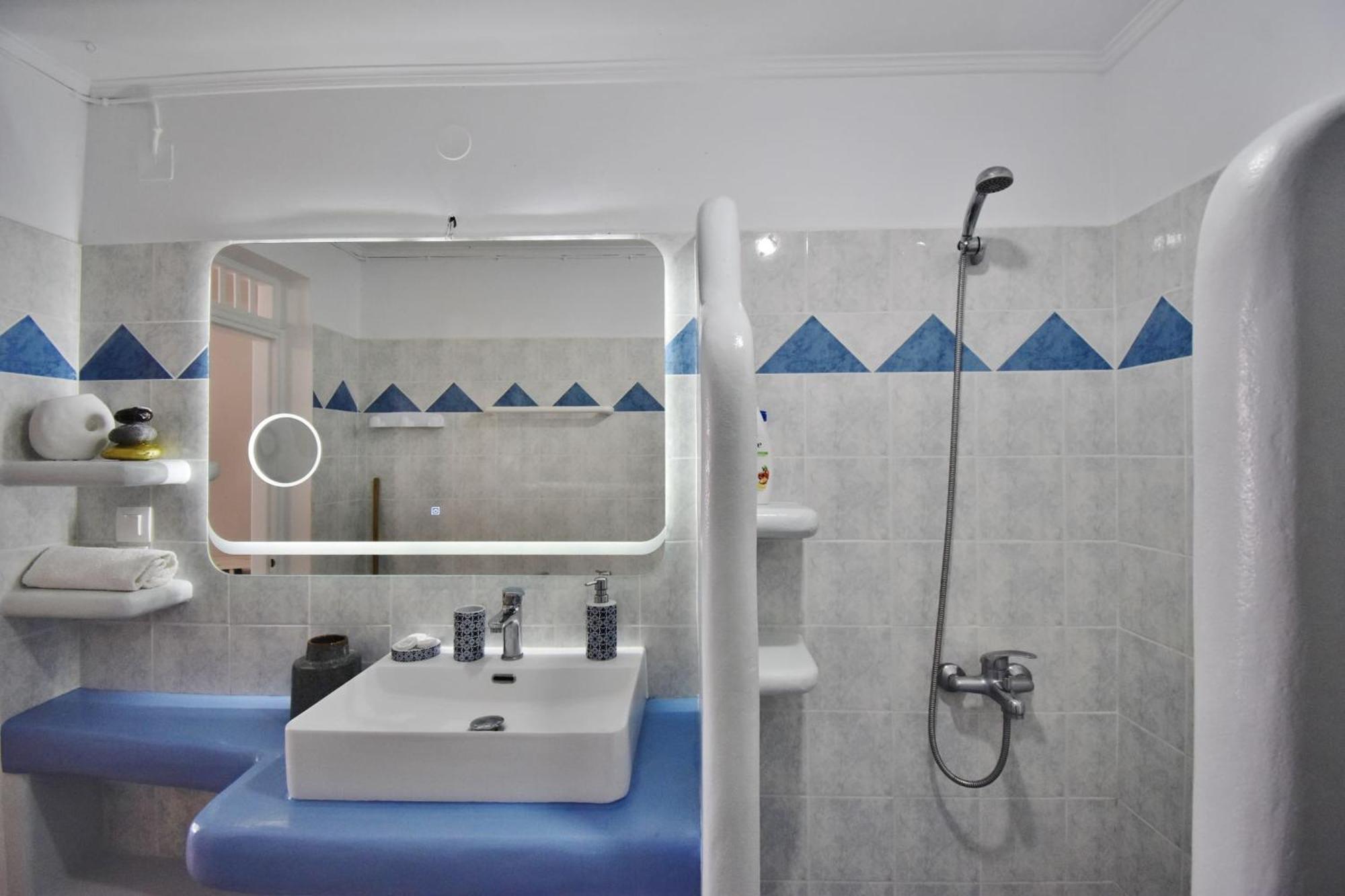 Blue Mare Apartments On The Beach Firopotamos Стая снимка
