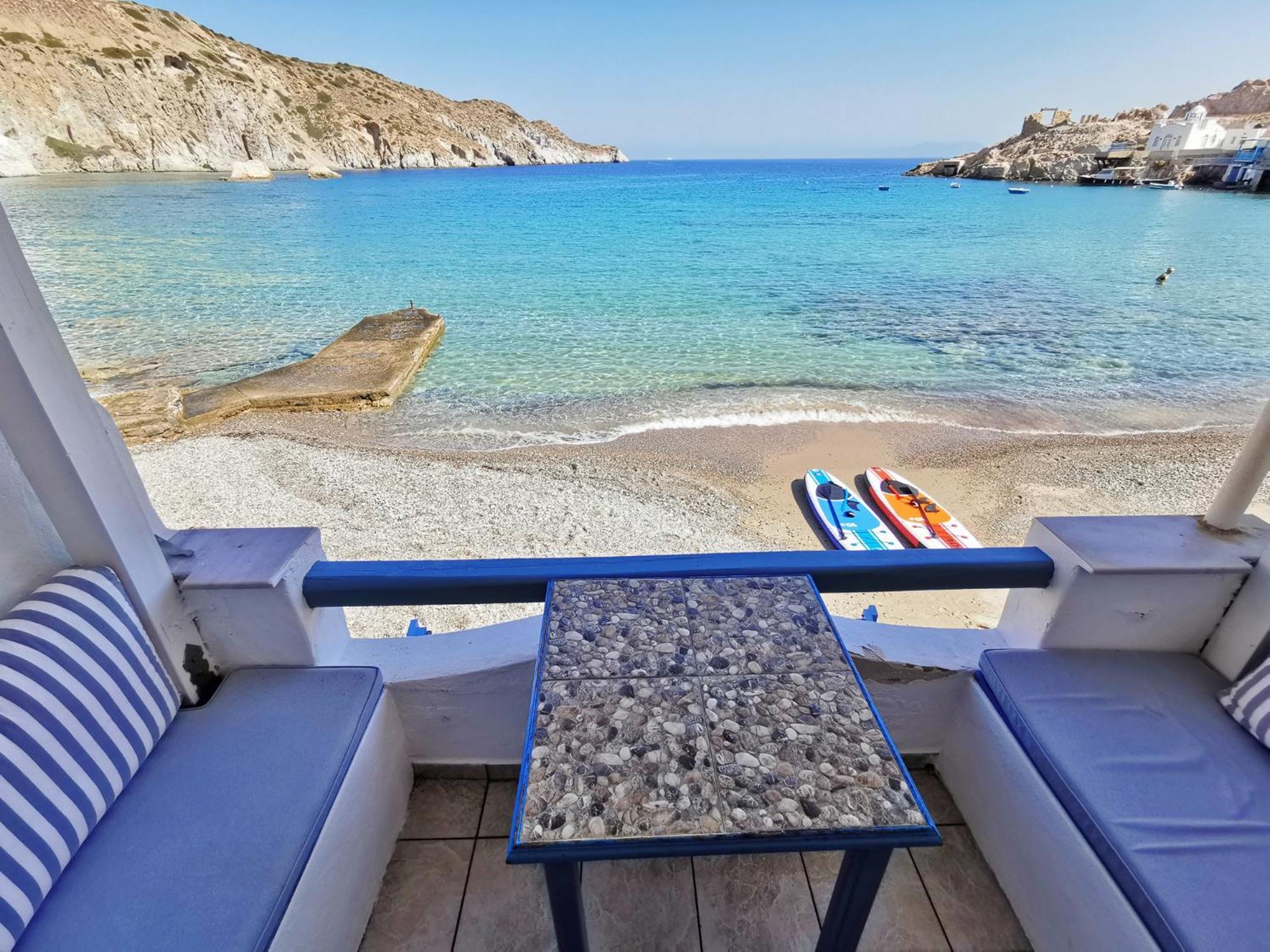 Blue Mare Apartments On The Beach Firopotamos Стая снимка